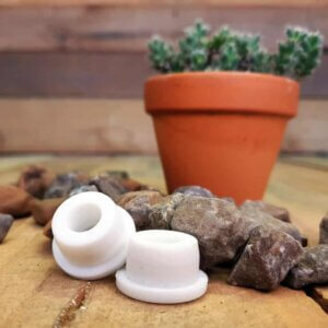 Top Hat Airlock Grommet_White